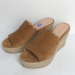 NWOT Kate Spade Scalloped Detail Wedges